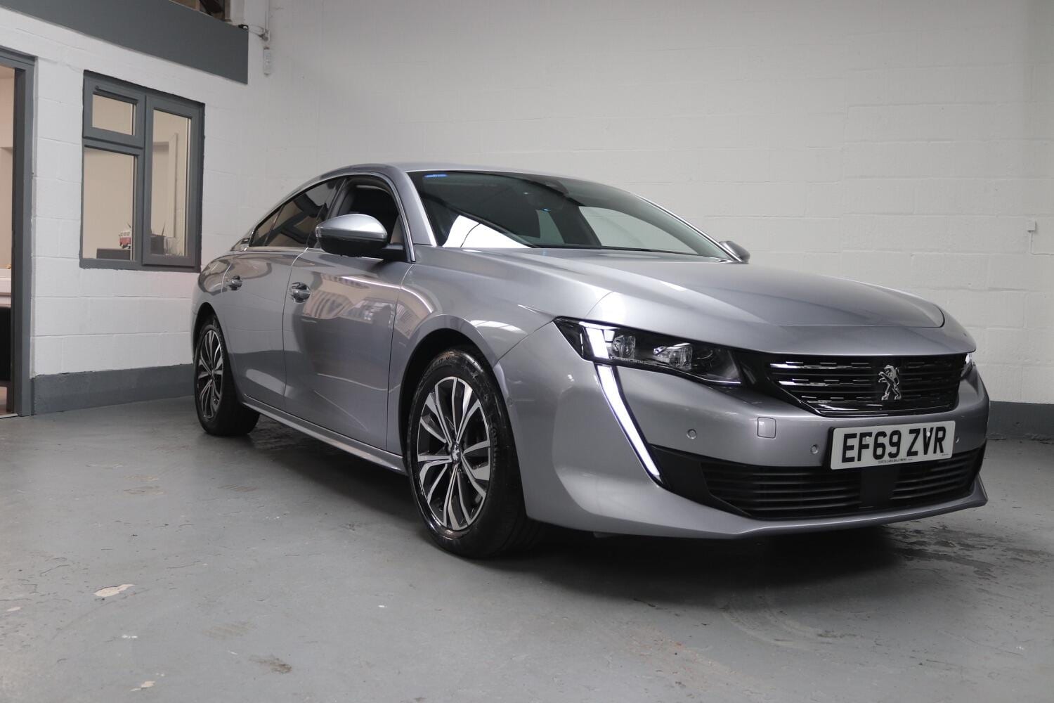Peugeot 508 - image 1 of 25