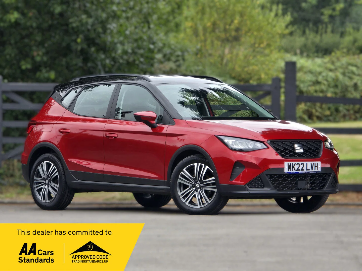 Seat Arona - image 1 of 25