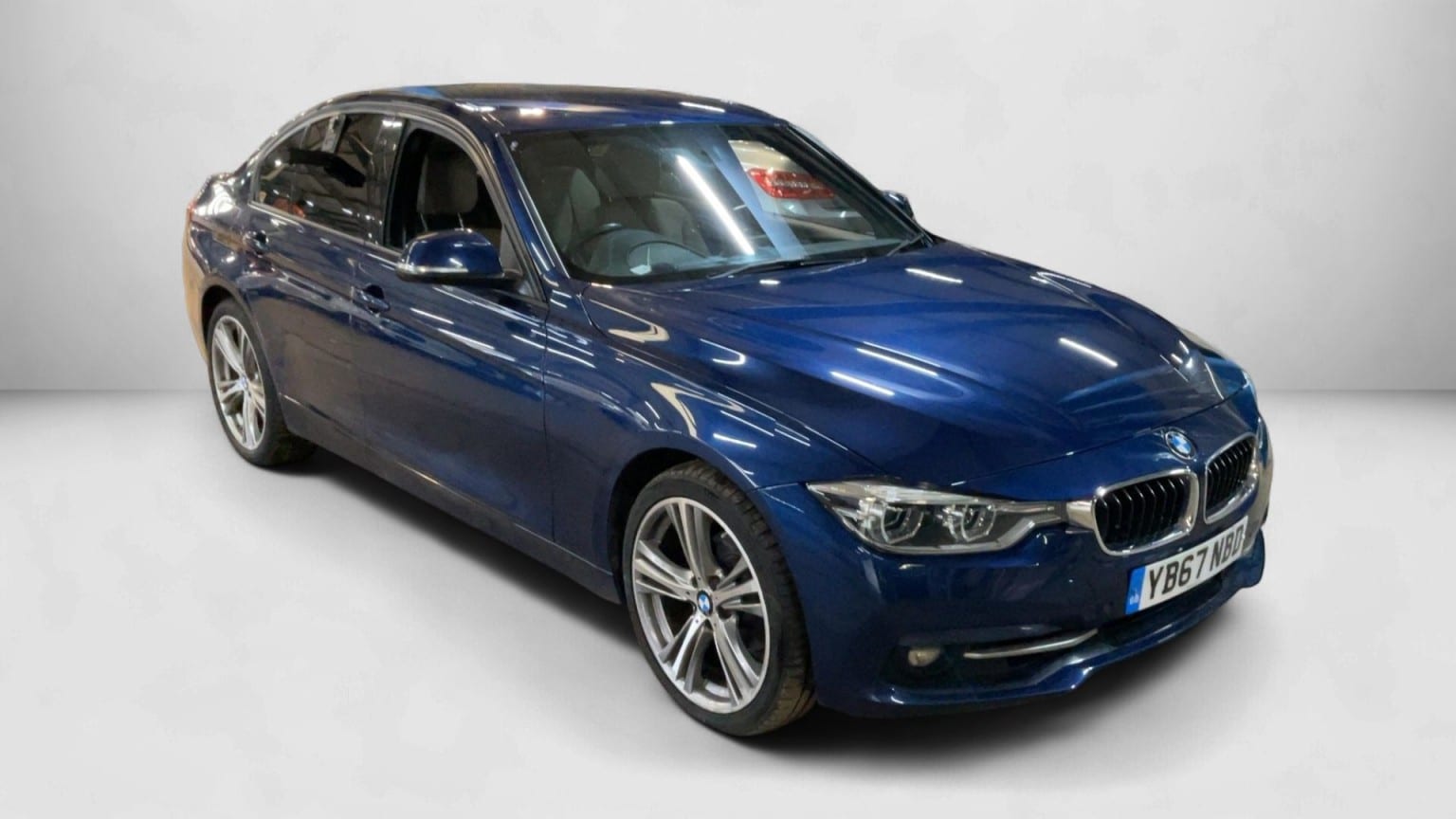 BMW 3 Series - image 1 of 11
