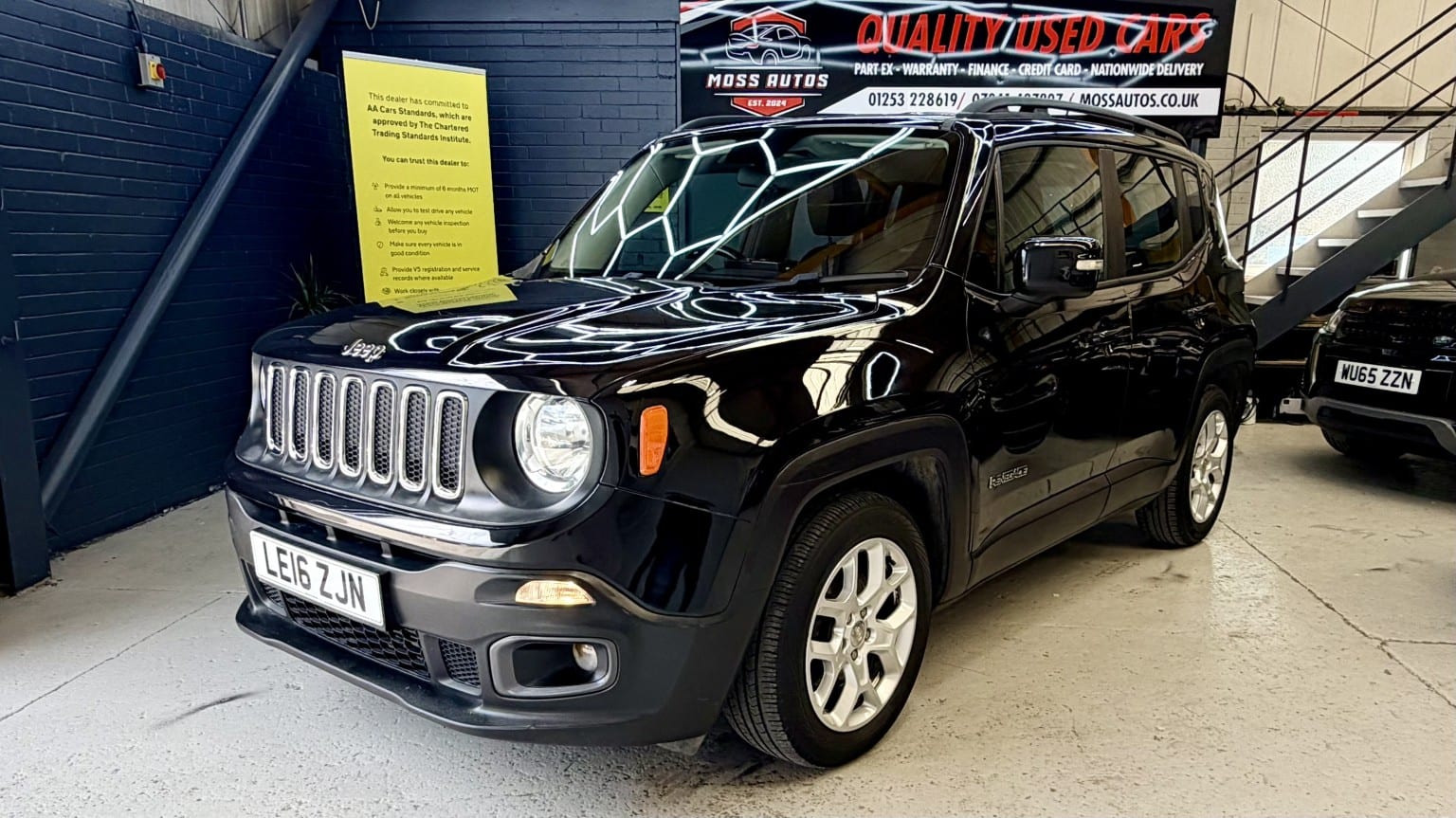 JEEP RENEGADE - image 1 of 31