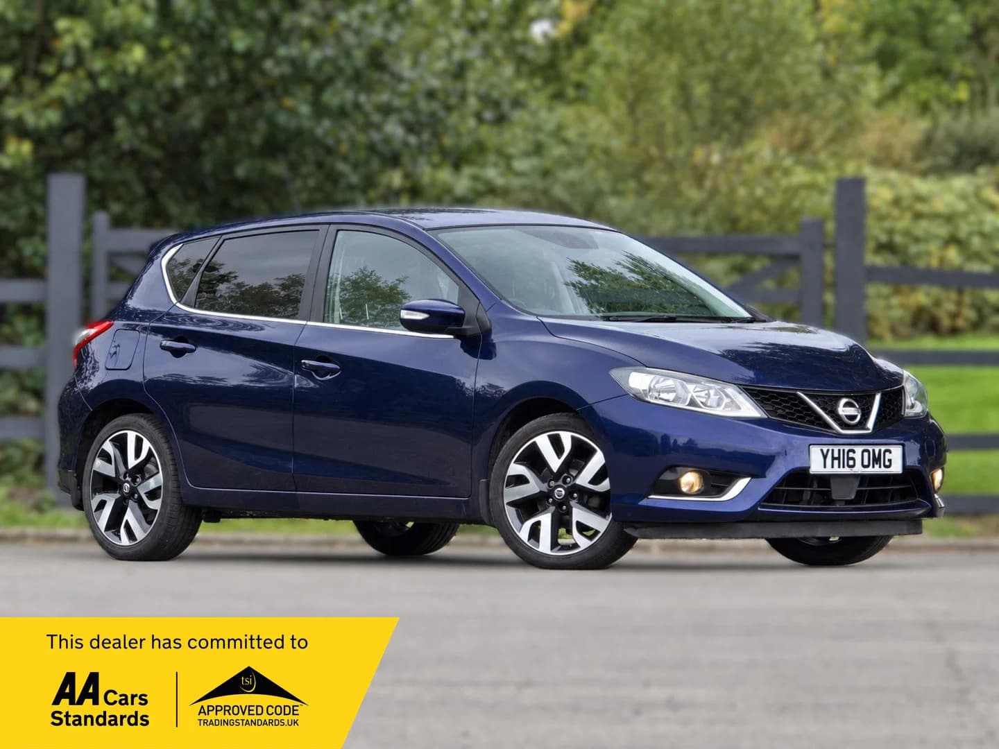 Nissan Pulsar - image 1 of 17