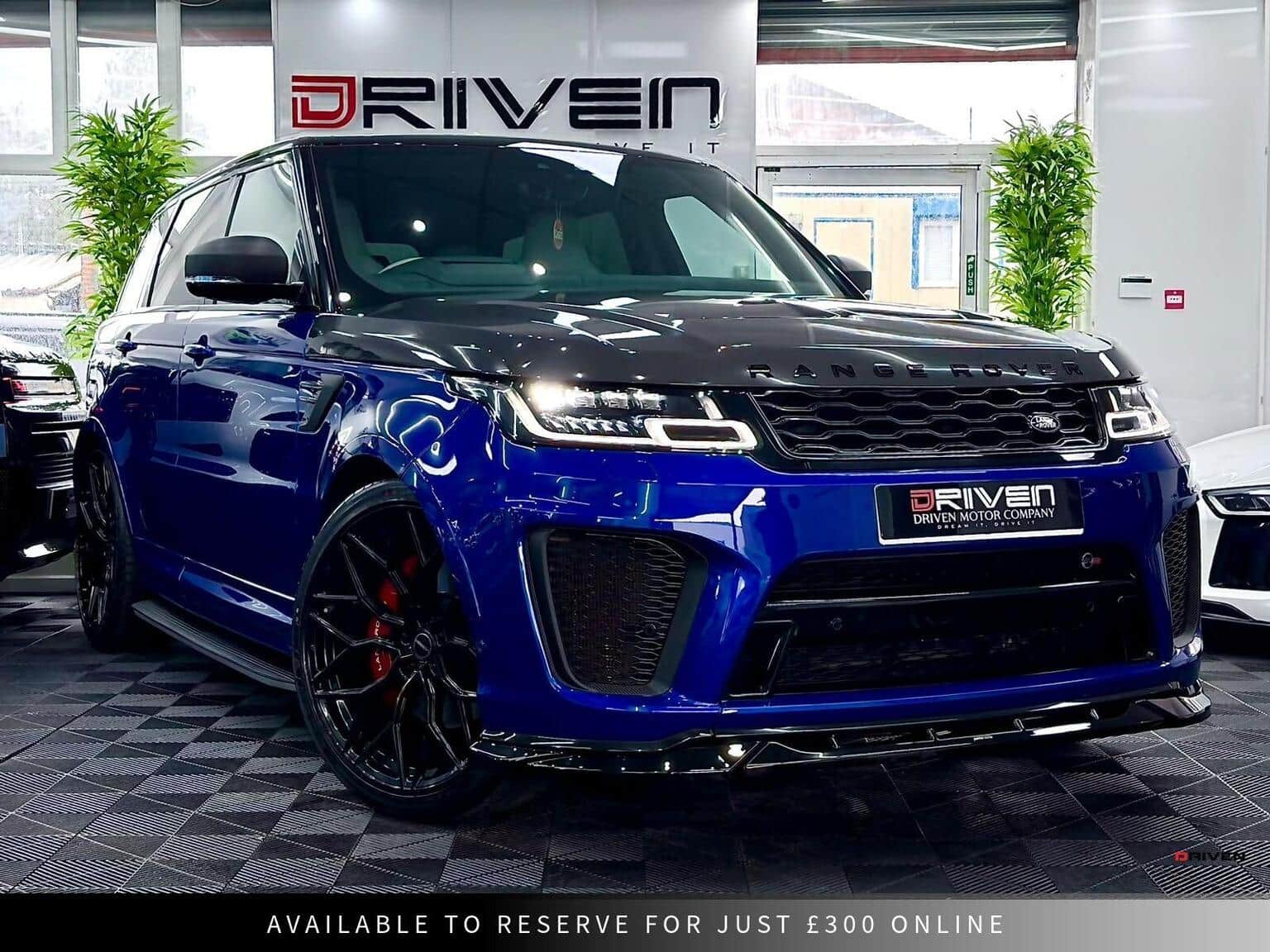 Land Rover Range Rover Sport - image 1 of 80