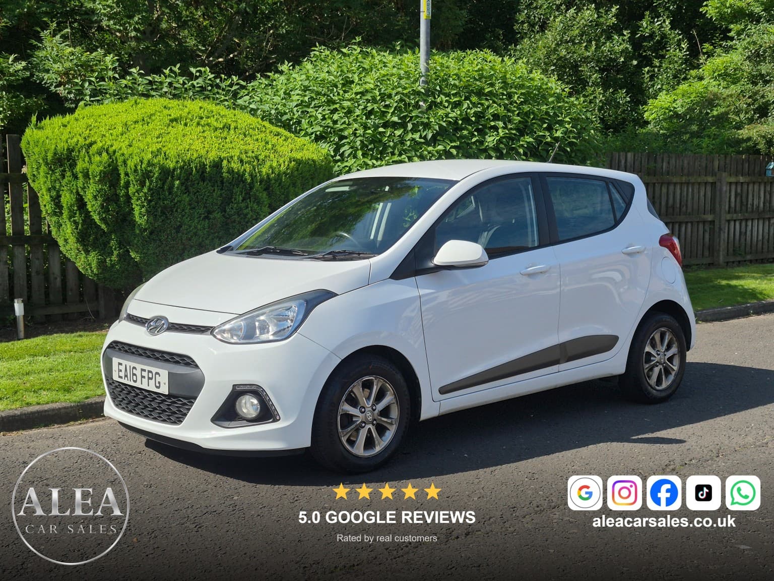 Hyundai i10 - image 1 of 24
