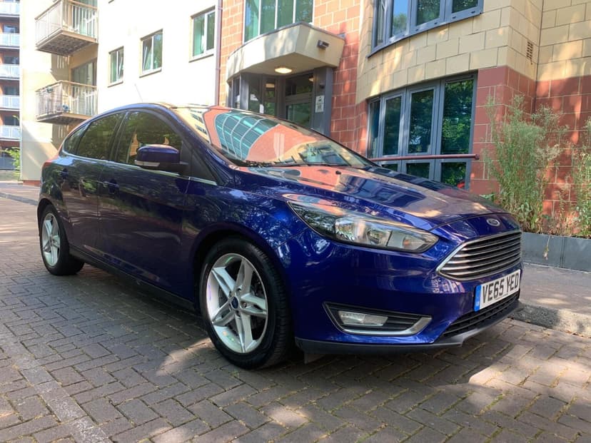 2016 FORD FOCUS