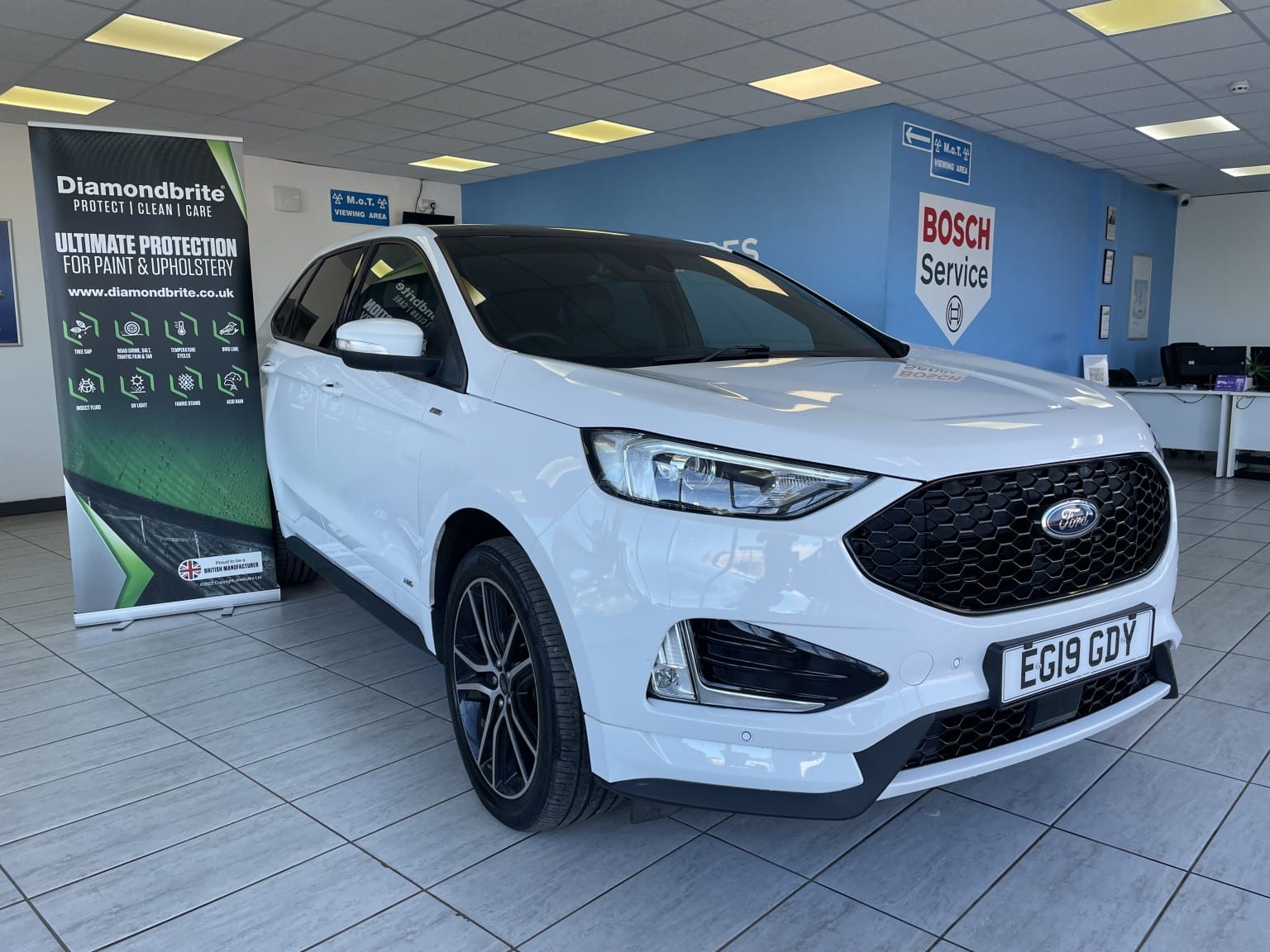 Ford Edge - image 1 of 54