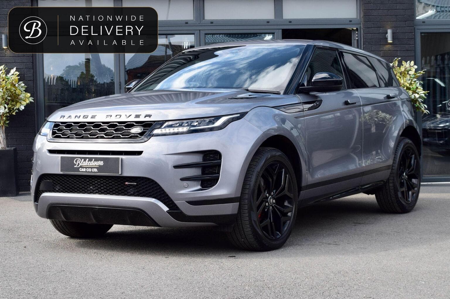 Land Rover Range Rover Evoque - image 1 of 50