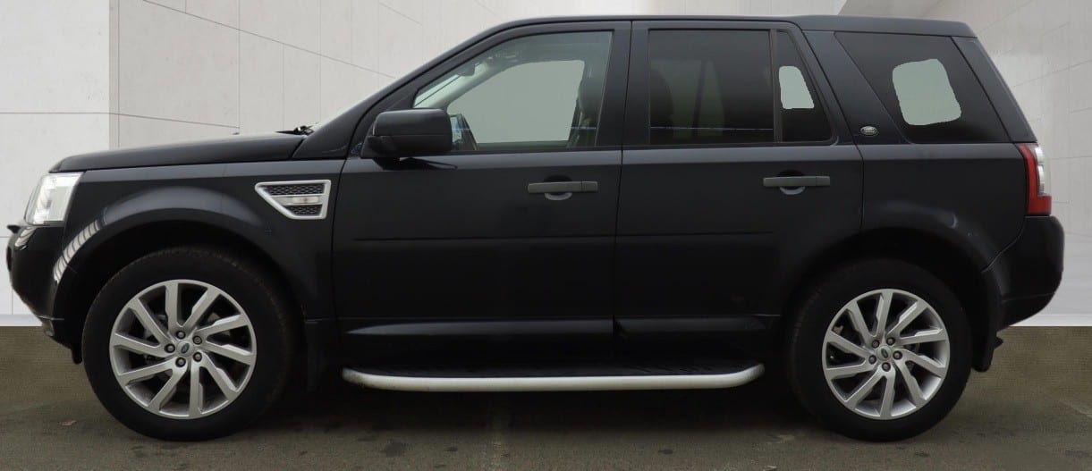 Land Rover Freelander 2 - image 1 of 3
