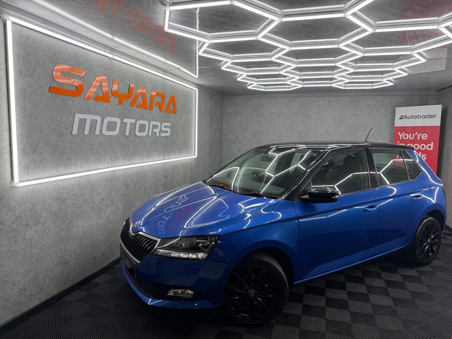 Skoda Fabia - image 1 of 41