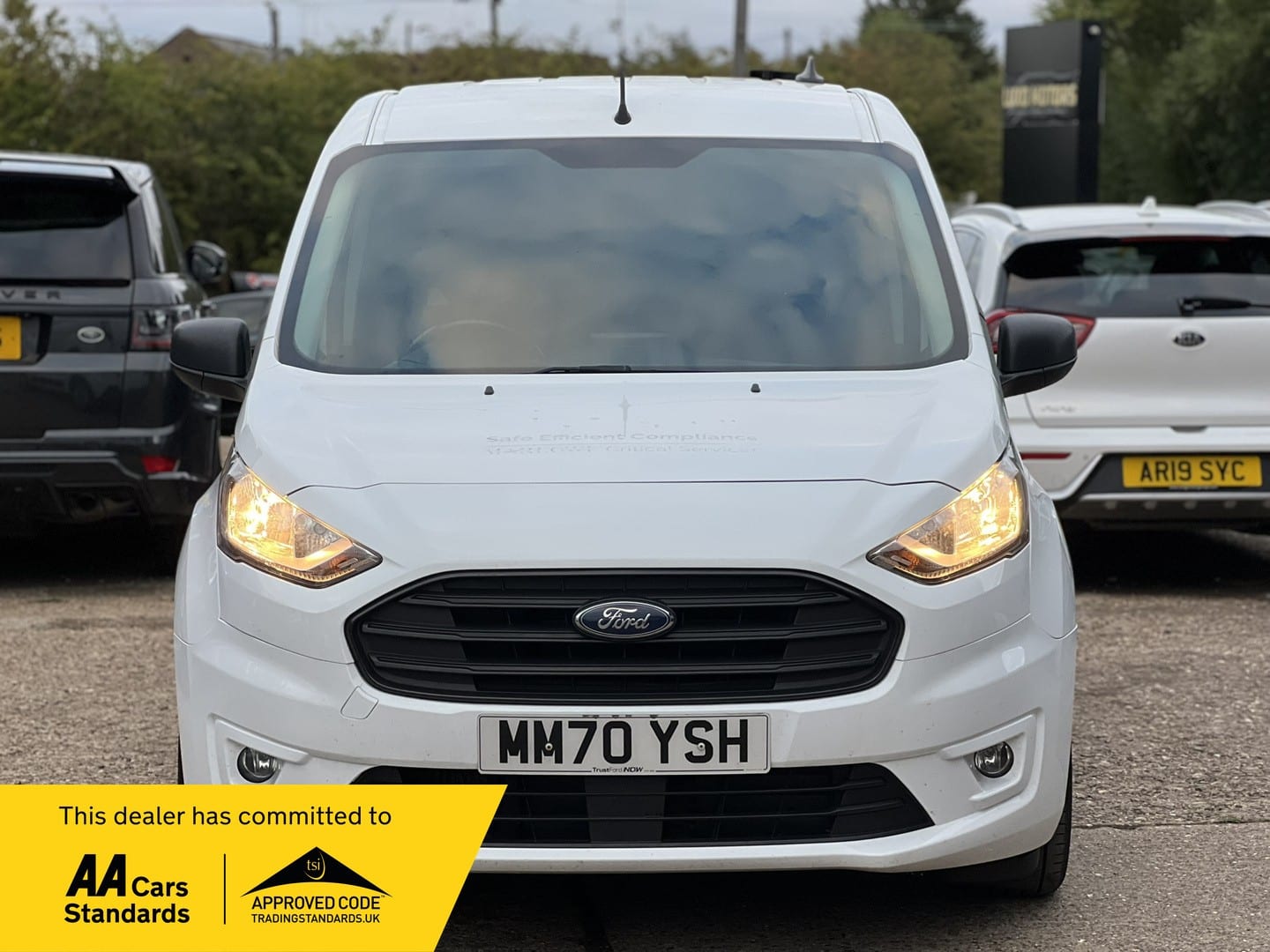 Ford Transit Connect - image 1 of 38