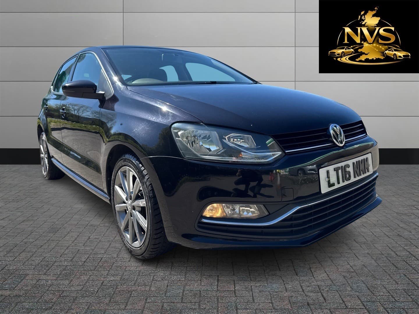 2016 VOLKSWAGEN POLO