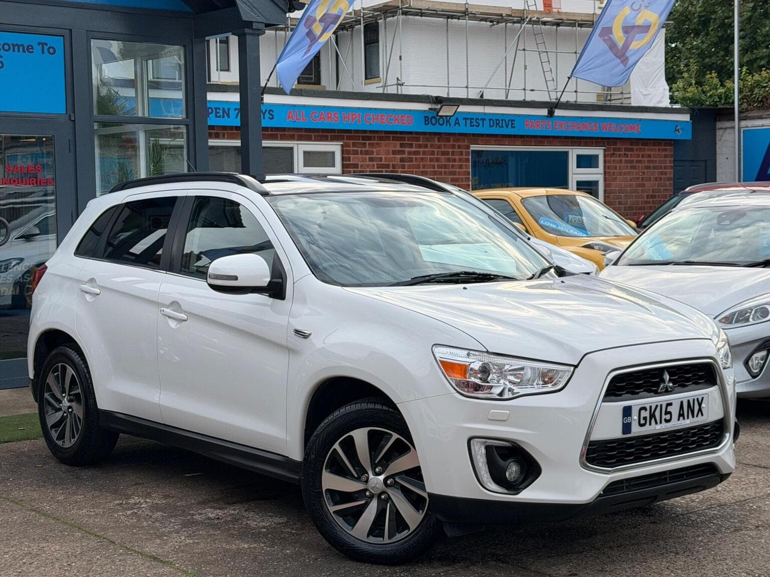 Mitsubishi ASX - image 1 of 71