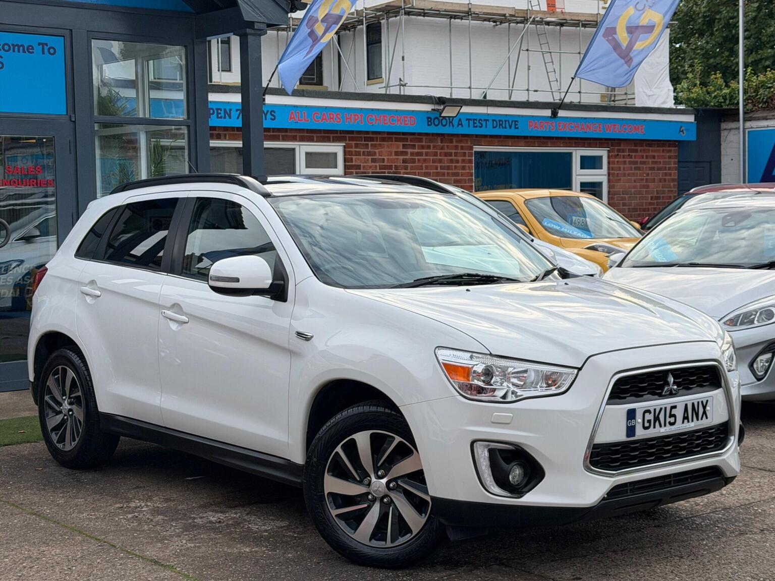 Mitsubishi ASX - image 1 of 71
