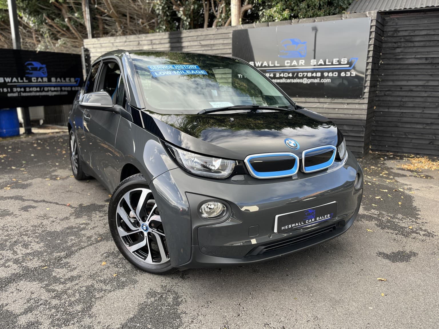 BMW i3 - image 1 of 33