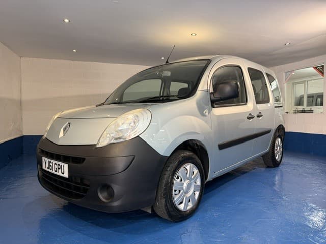 Renault Kangoo - image 1 of 14