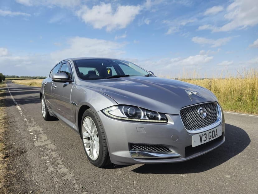 2012 JAGUAR XF