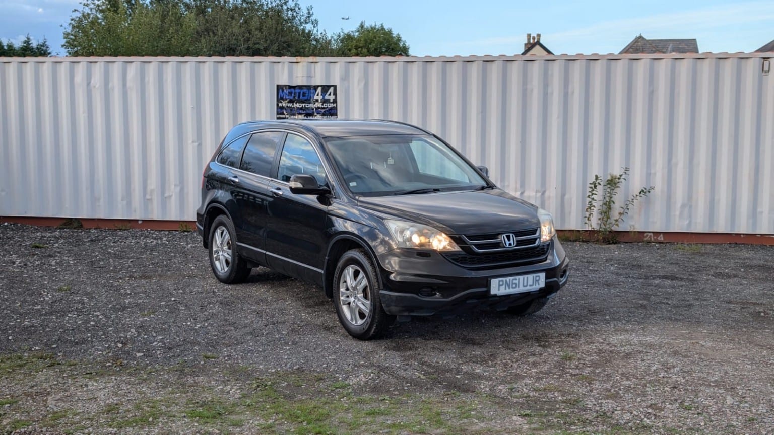 Honda CR-V - image 1 of 9