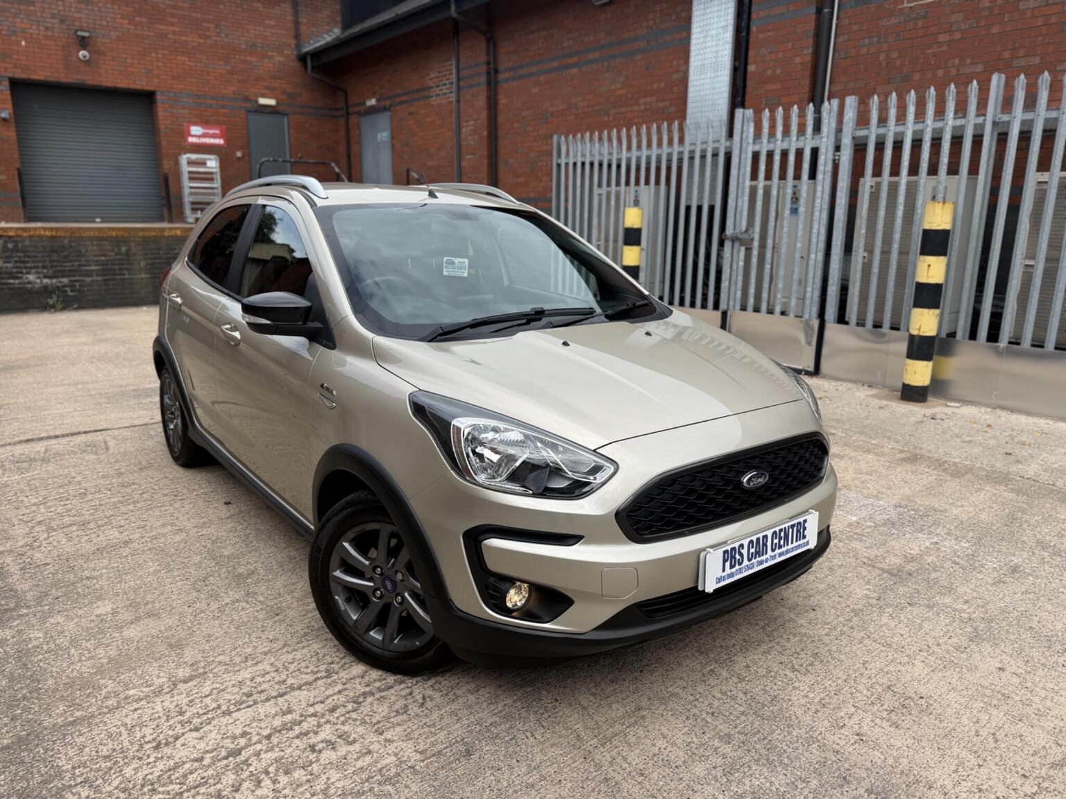 Ford Ka+ - image 1 of 91