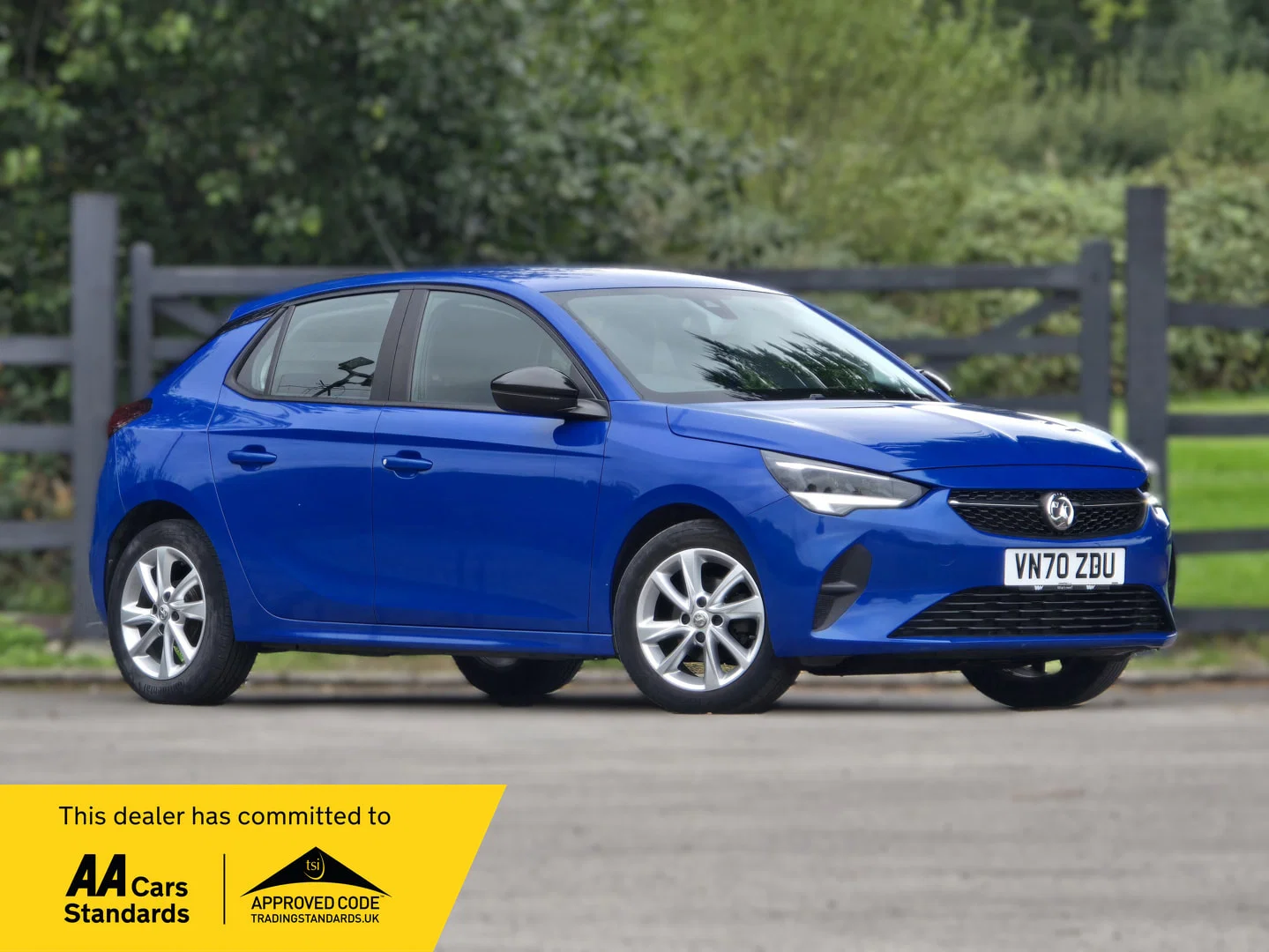 Vauxhall Corsa - image 1 of 28