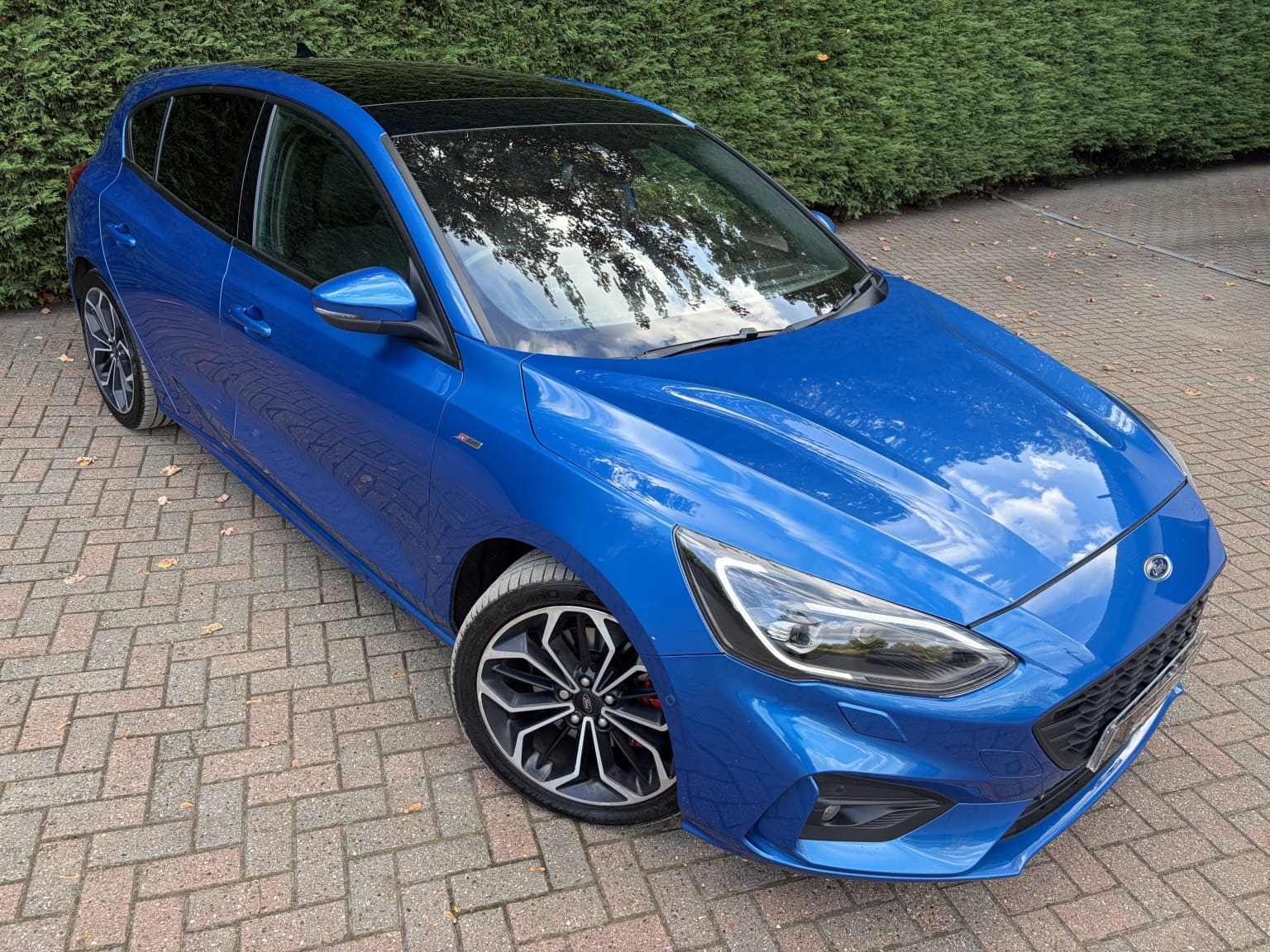 Ford Focus - image 1 of 42