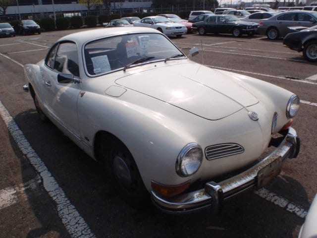 Volkswagen Karmann - image 1 of 6