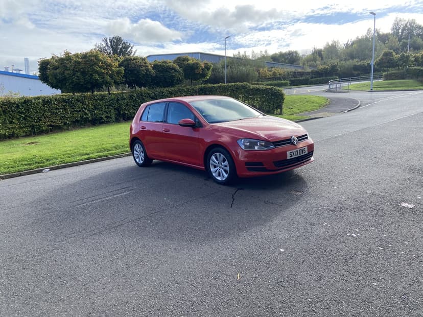 2013 VOLKSWAGEN GOLF