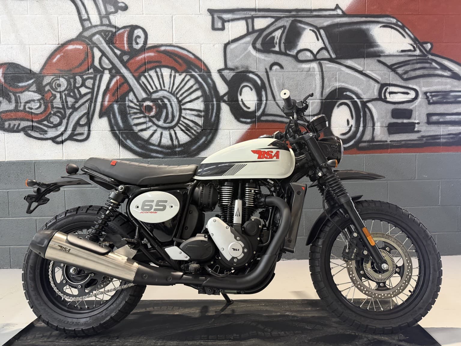BSA Scrambler - image 1 of 24