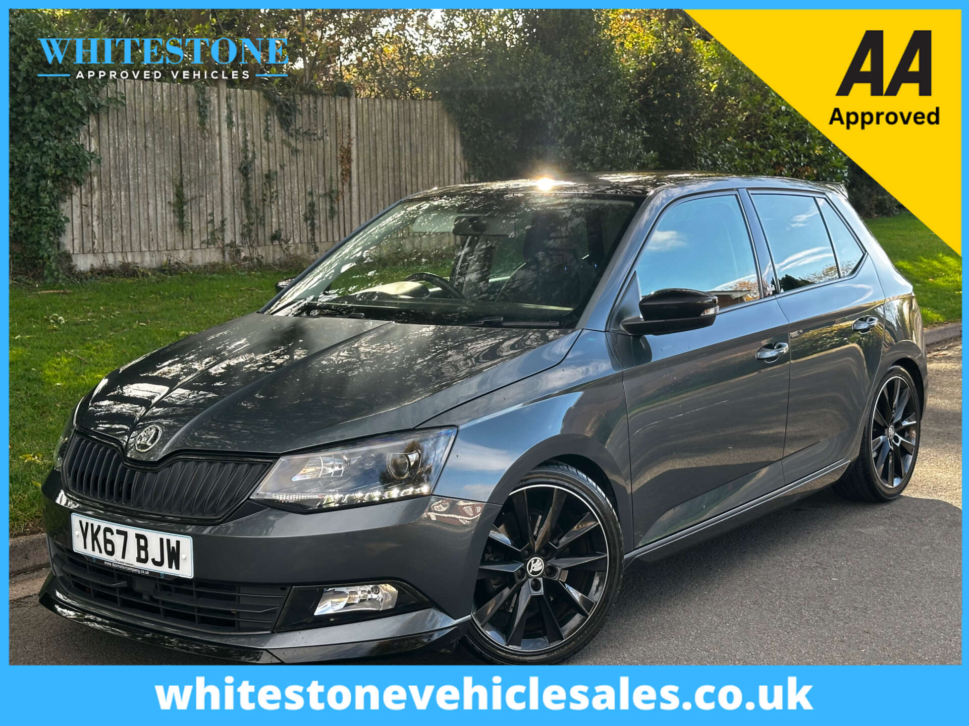 Skoda Fabia - image 1 of 39