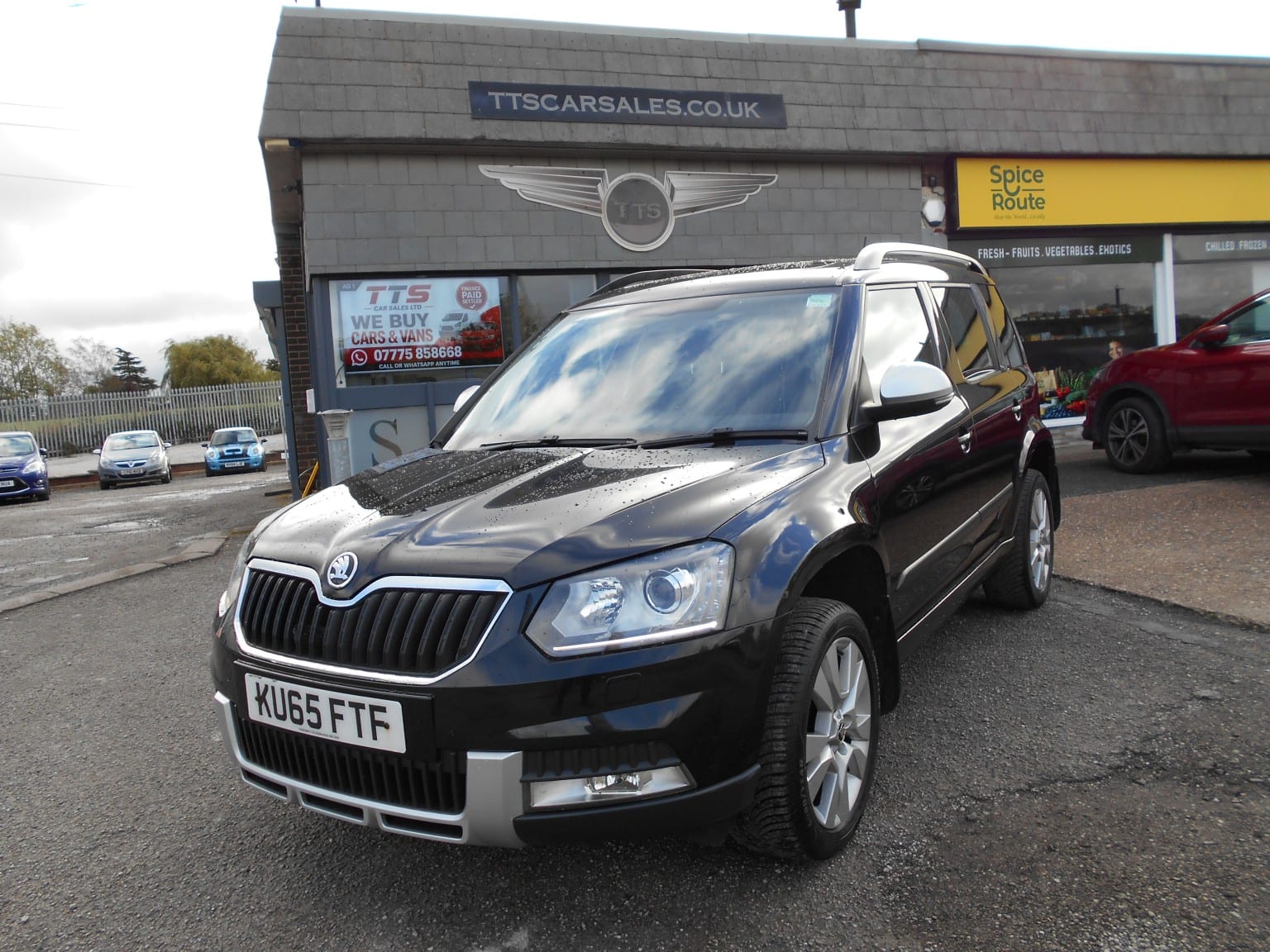 Skoda Yeti - image 1 of 32