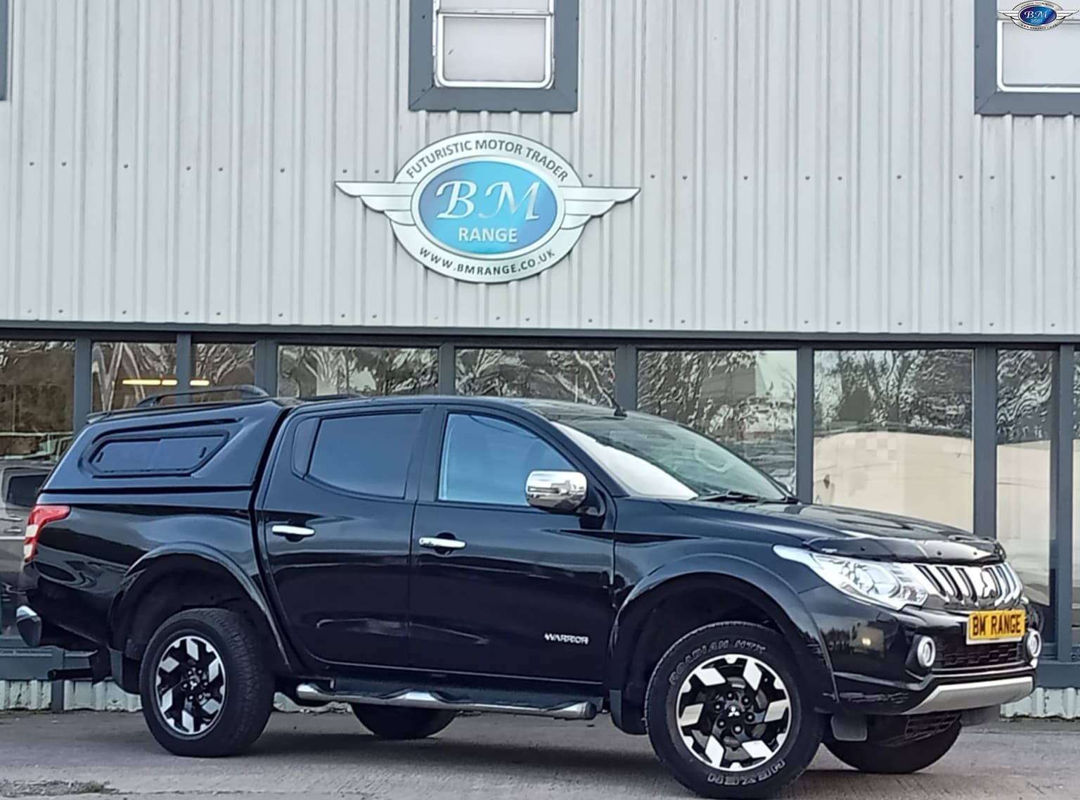Mitsubishi L200 - image 1 of 6