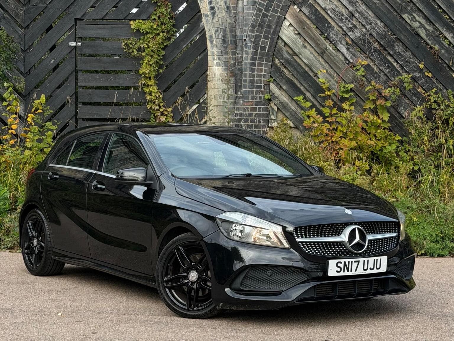Mercedes-Benz A Class - image 1 of 55
