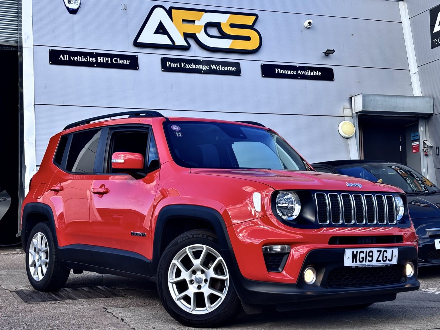 Jeep Renegade - image 1 of 38