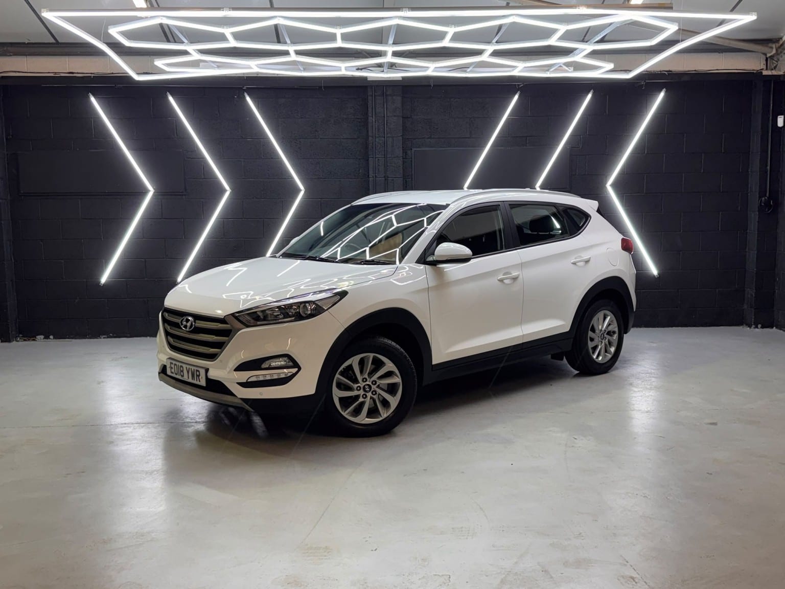 Hyundai Tucson - image 1 of 53