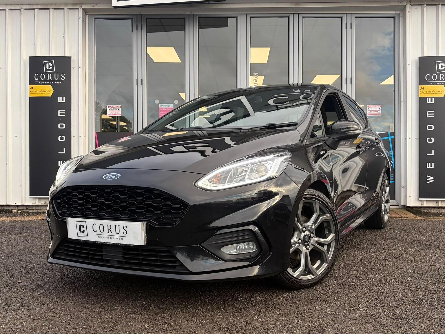 2020 Ford Fiesta 1.0T EcoBoost MHEV ST-Line Edition Euro in black — photo 1 of 46