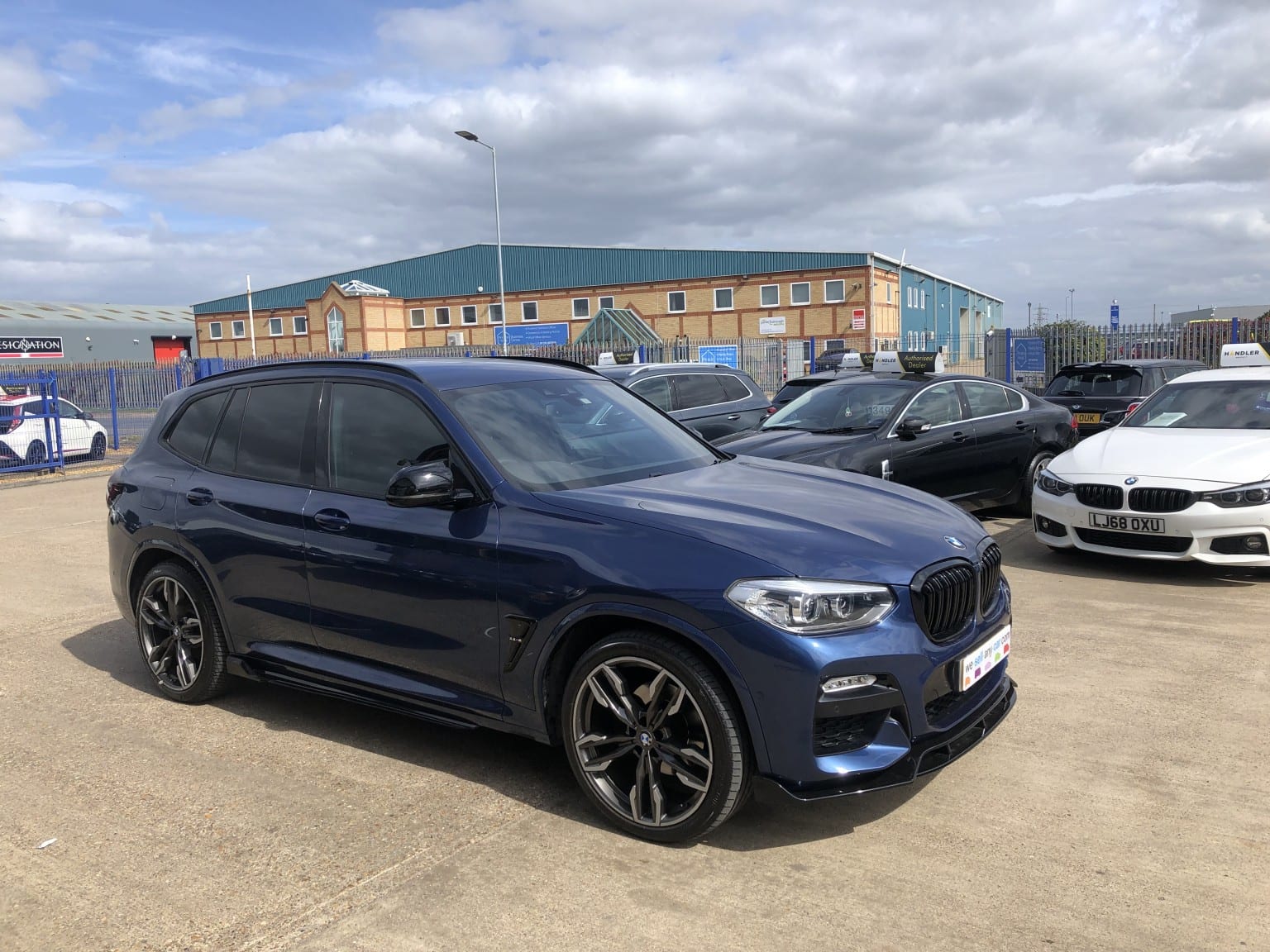 BMW X3 - image 1 of 21