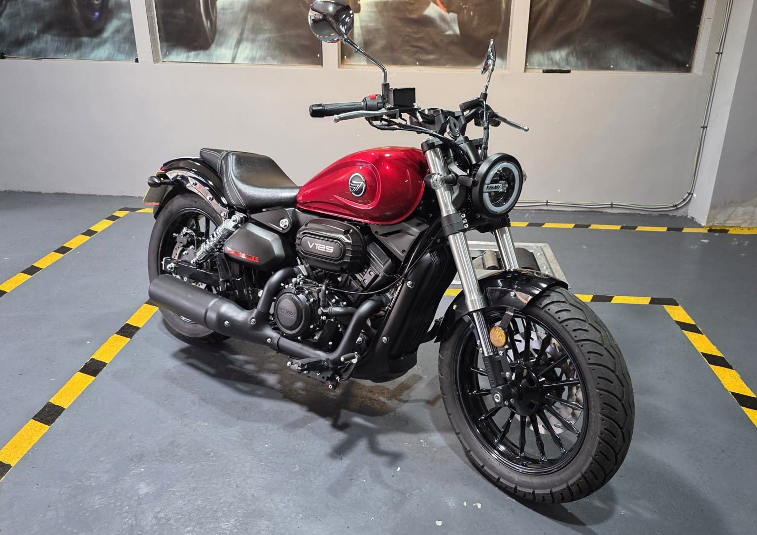 Keeway RKV 125 C - image 1 of 23