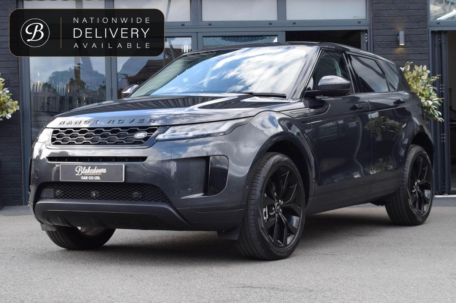 Land Rover Range Rover Evoque - image 1 of 48