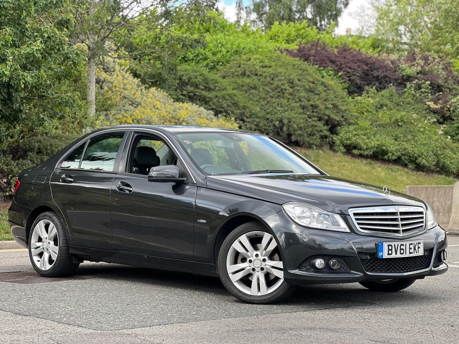 Mercedes-Benz C Class - image 1 of 44