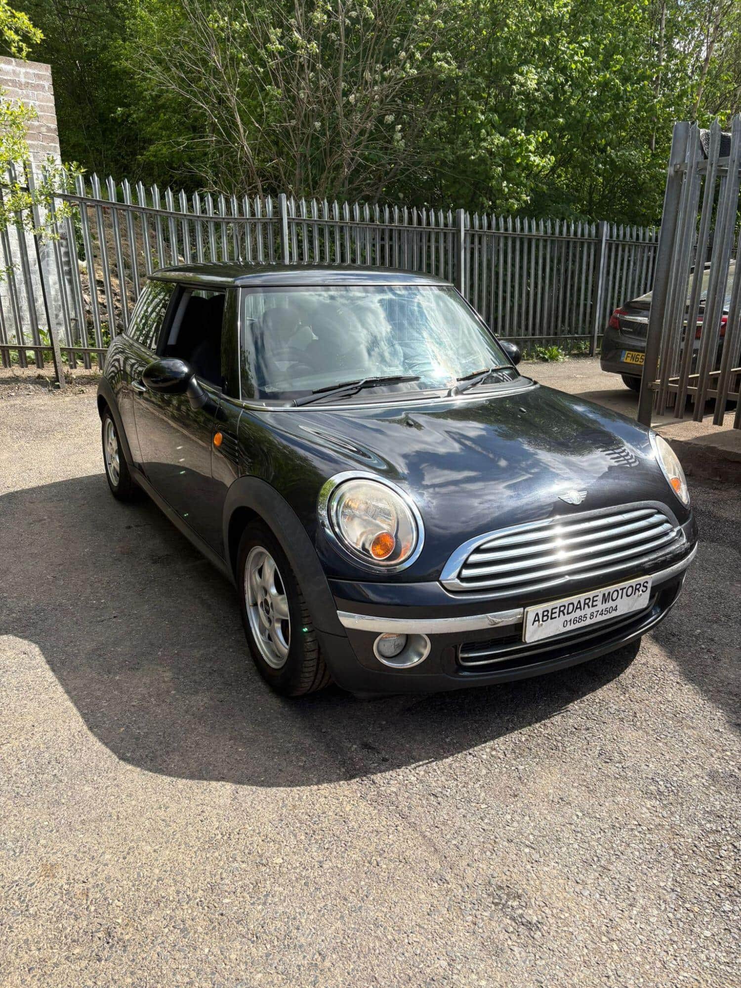 MINI Hatch - image 1 of 13