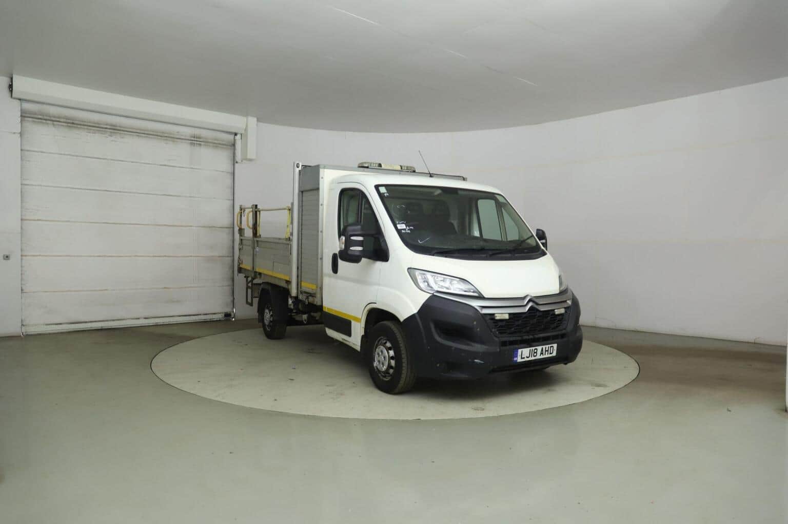 Citroen Relay - image 1 of 16