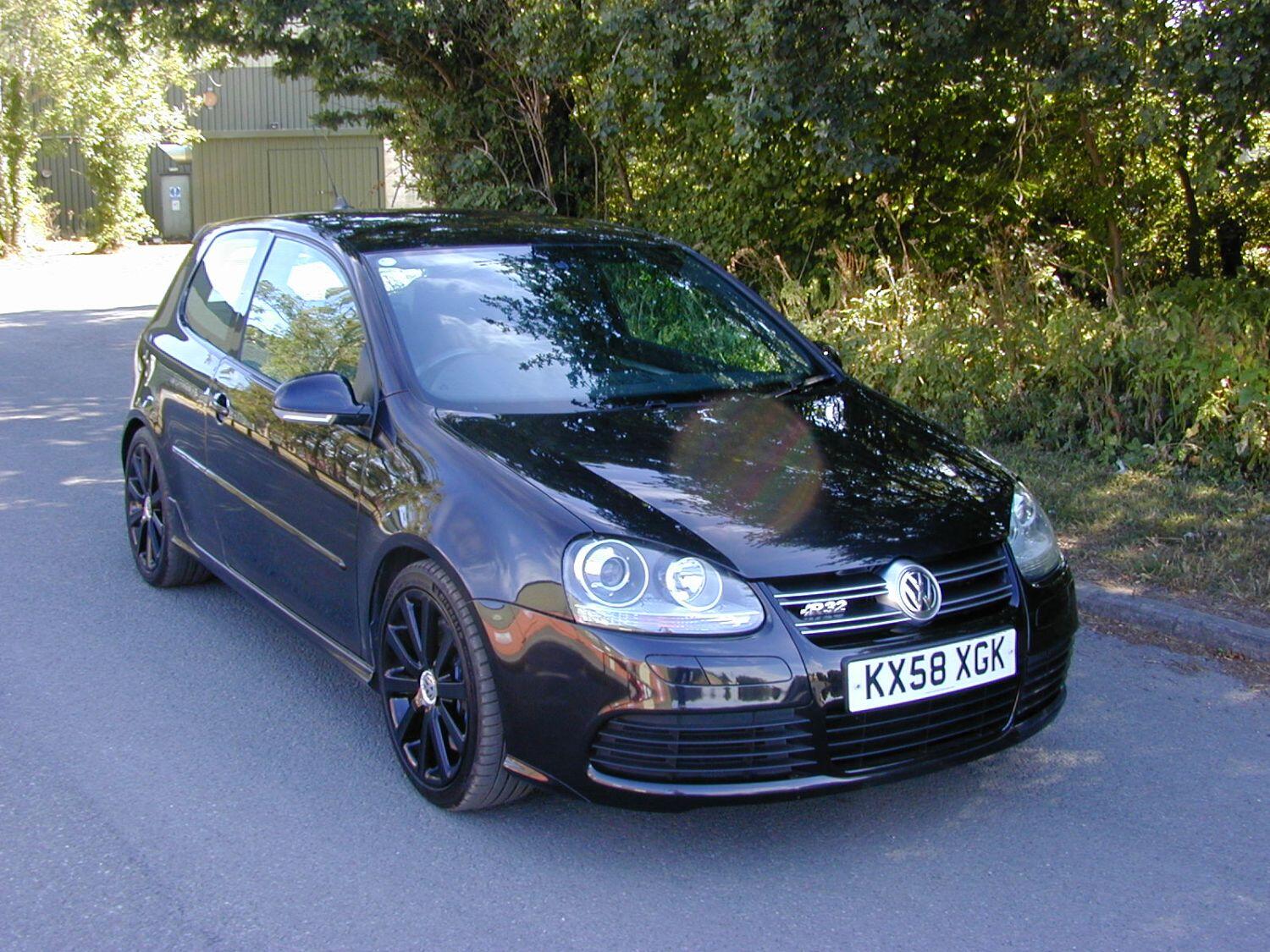 Volkswagen Golf - image 1 of 74