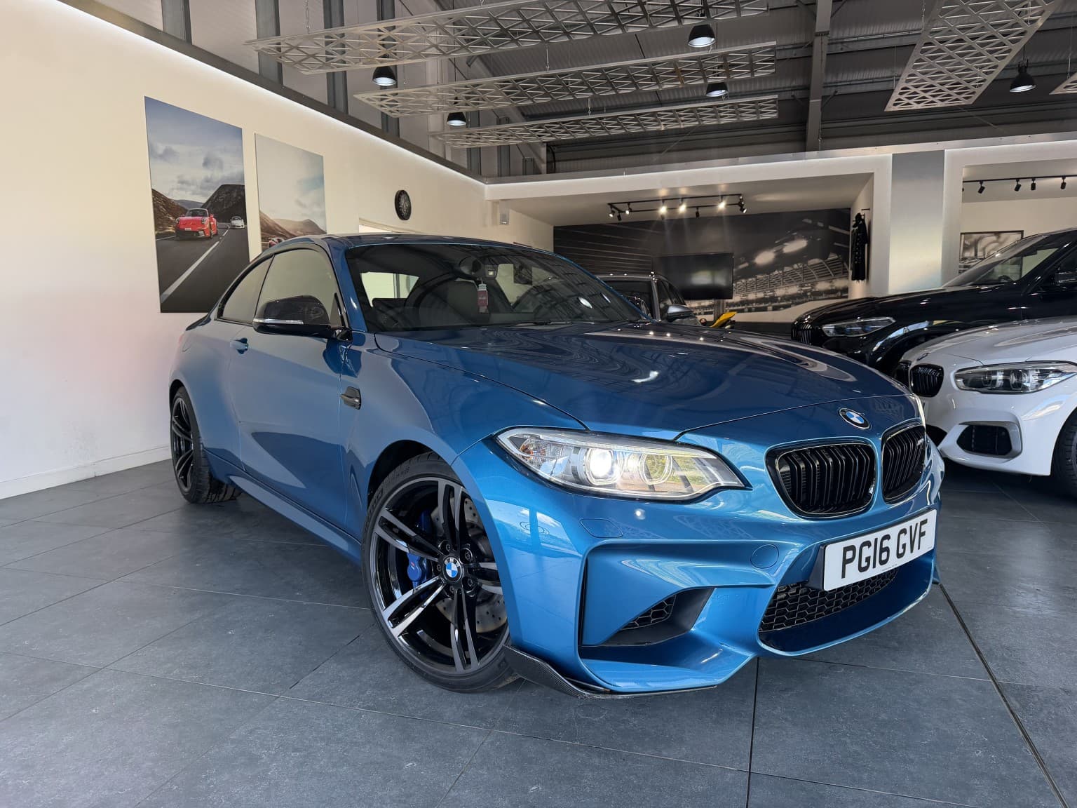 BMW M2 - image 1 of 6