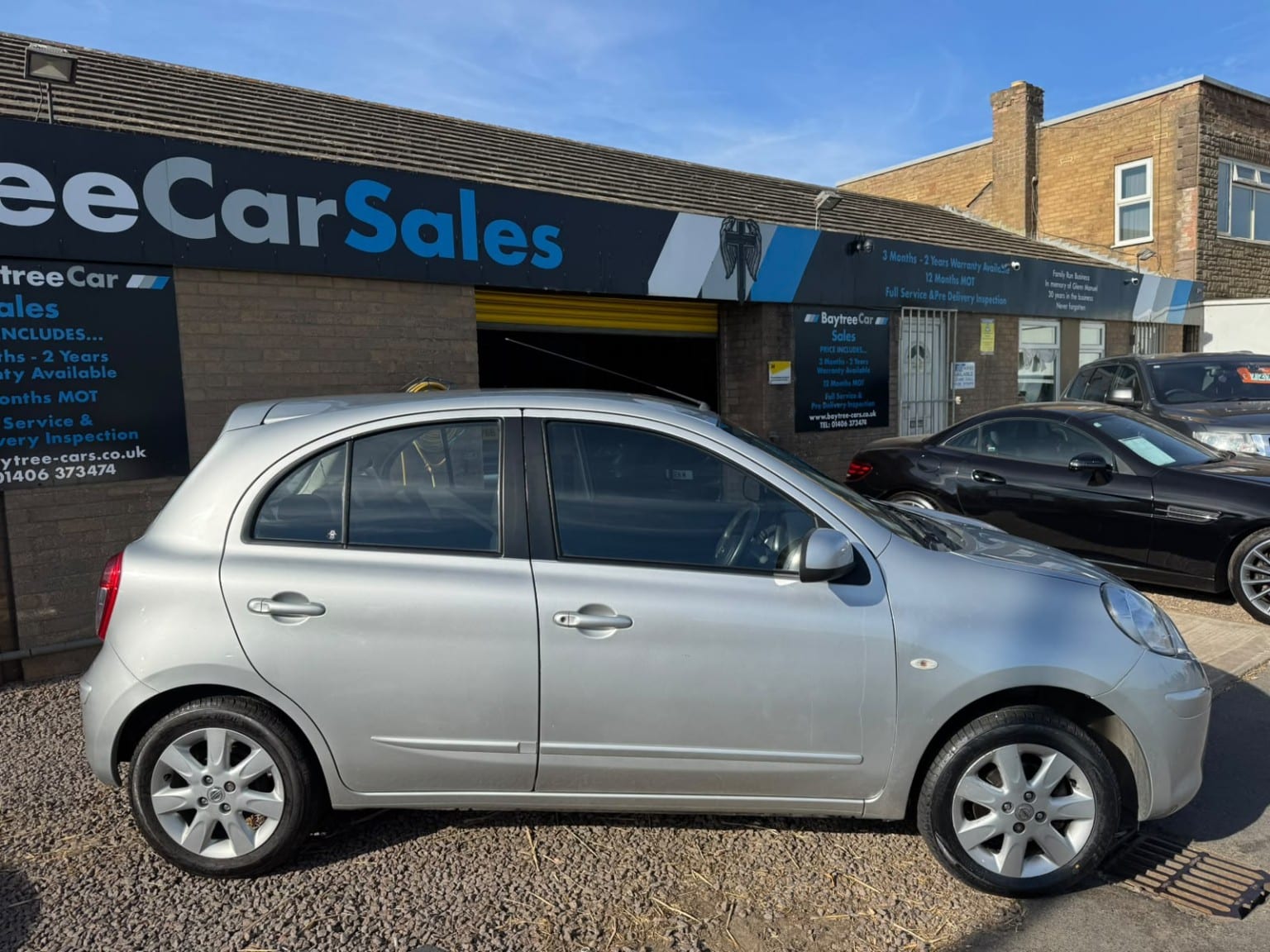Nissan Micra - image 1 of 17