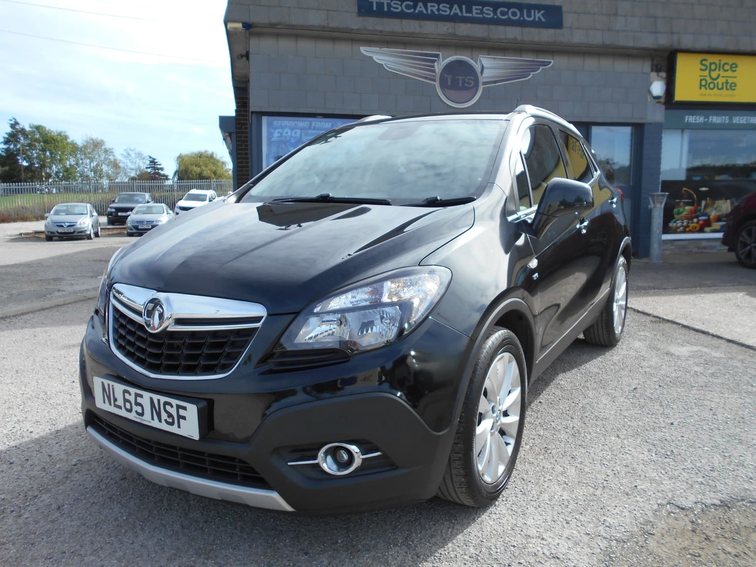Vauxhall Mokka - image 1 of 25