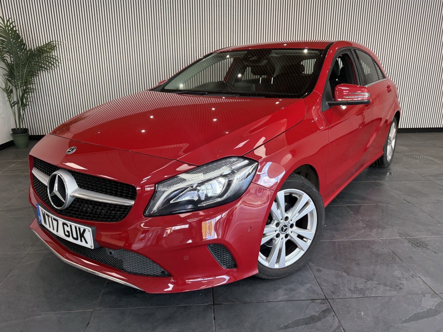 Mercedes-Benz A Class - image 1 of 28
