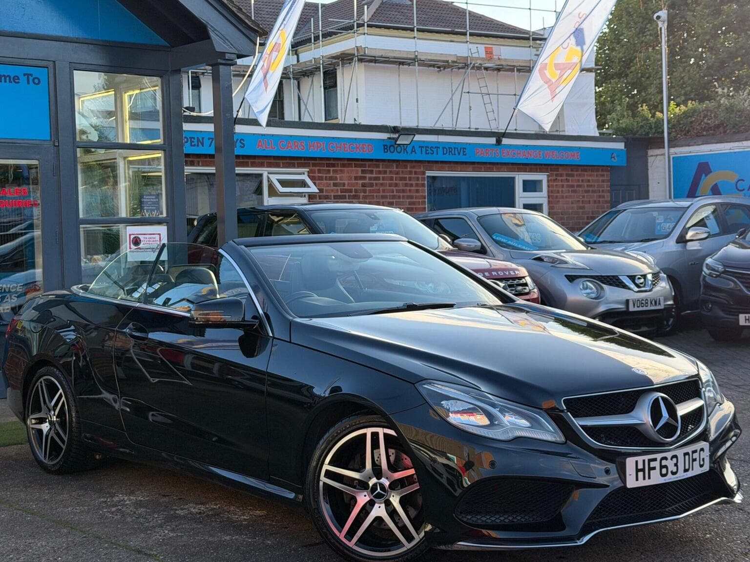 Mercedes-Benz E Class - image 1 of 93
