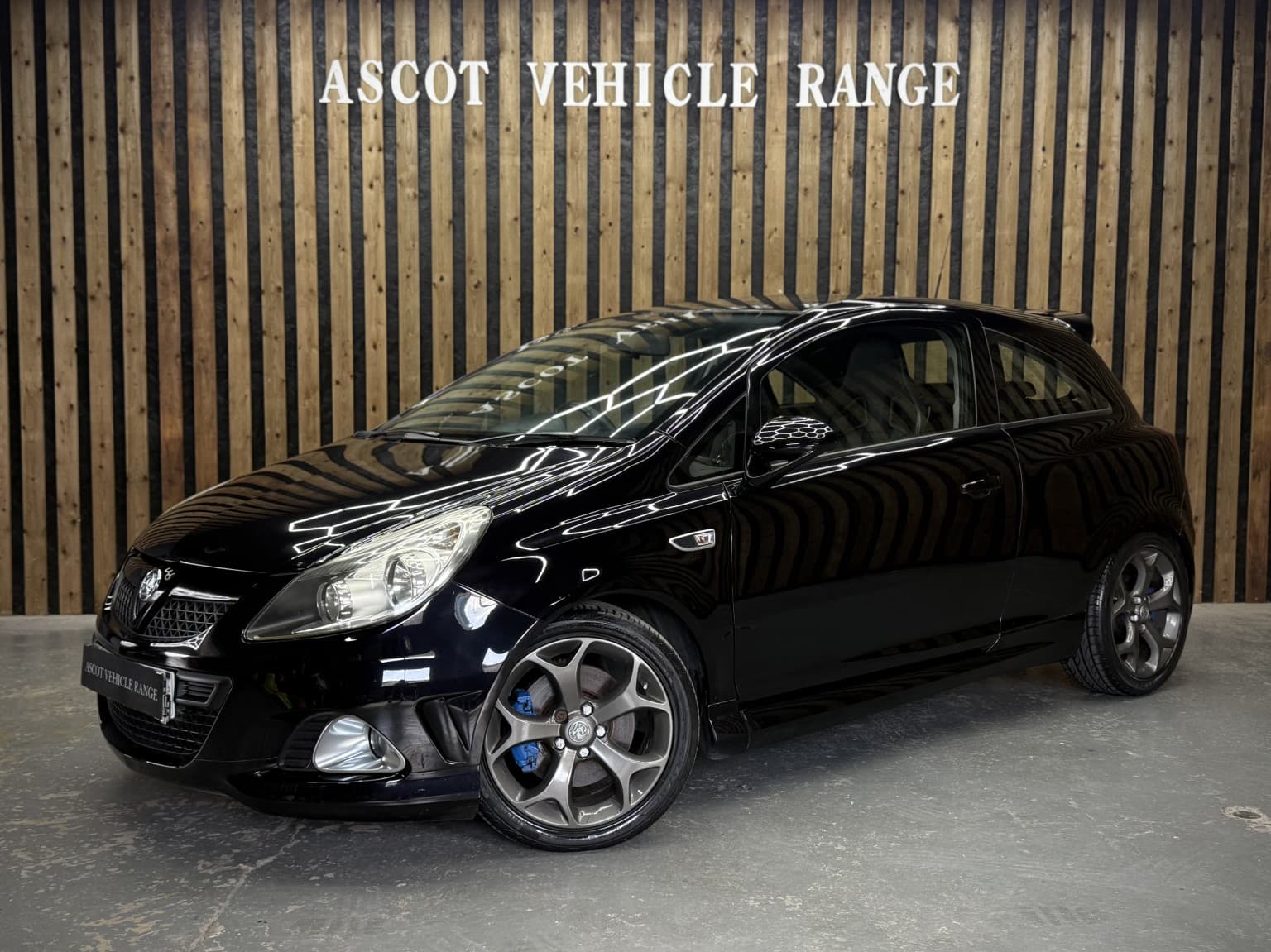 Vauxhall Corsa - image 1 of 57