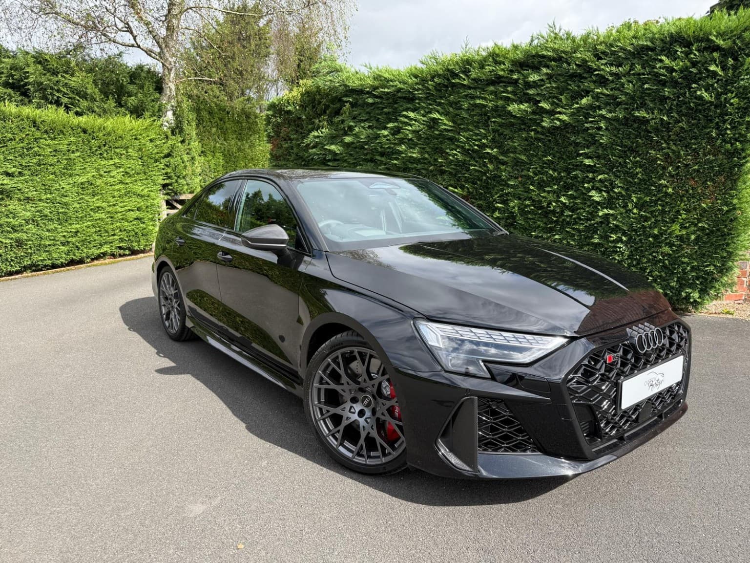 Audi RS3 - image 1 of 34