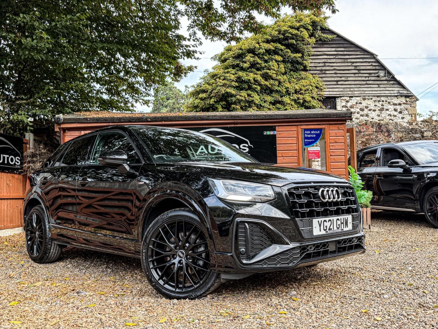 Audi Q2 - image 1 of 39
