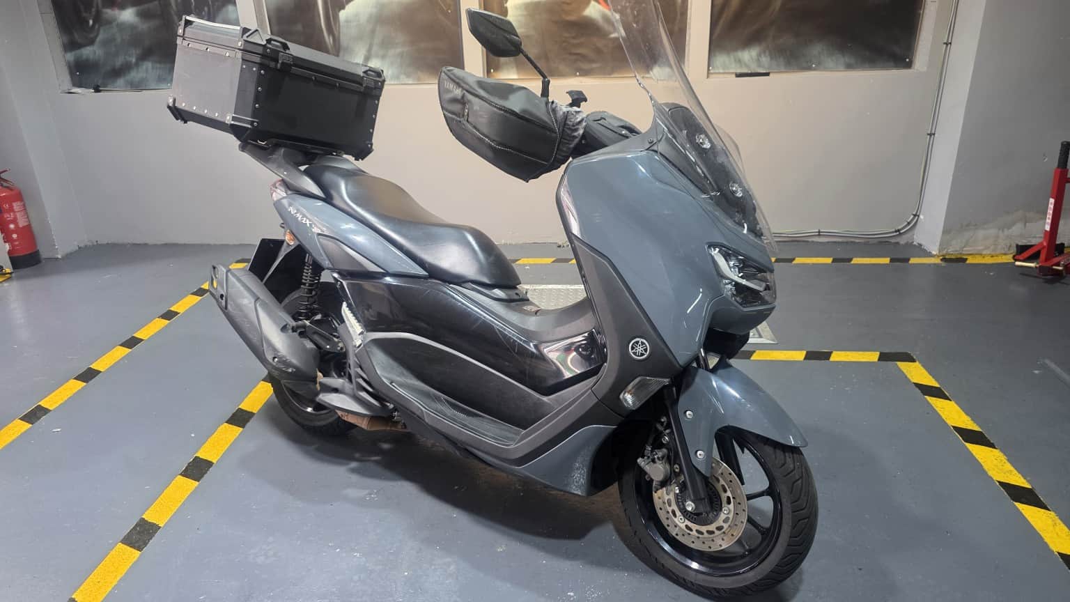 Yamaha NMAX 125 - image 1 of 10