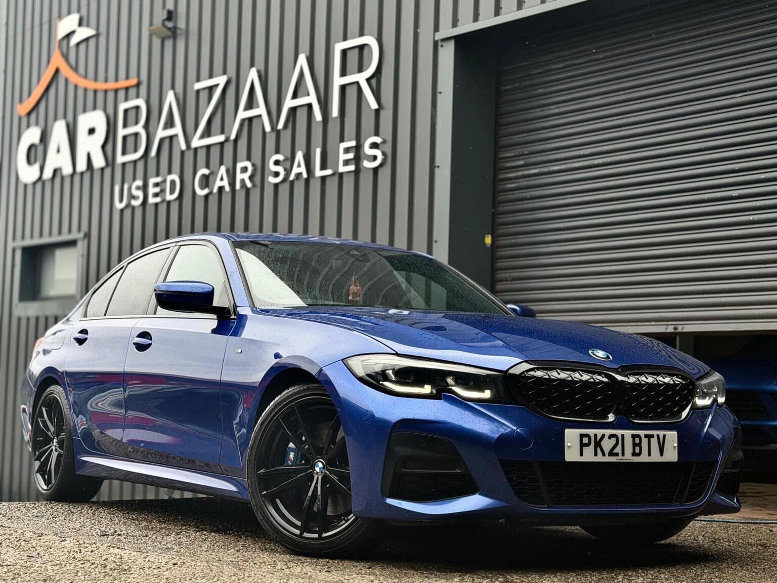 BMW 3 Series - image 1 of 64